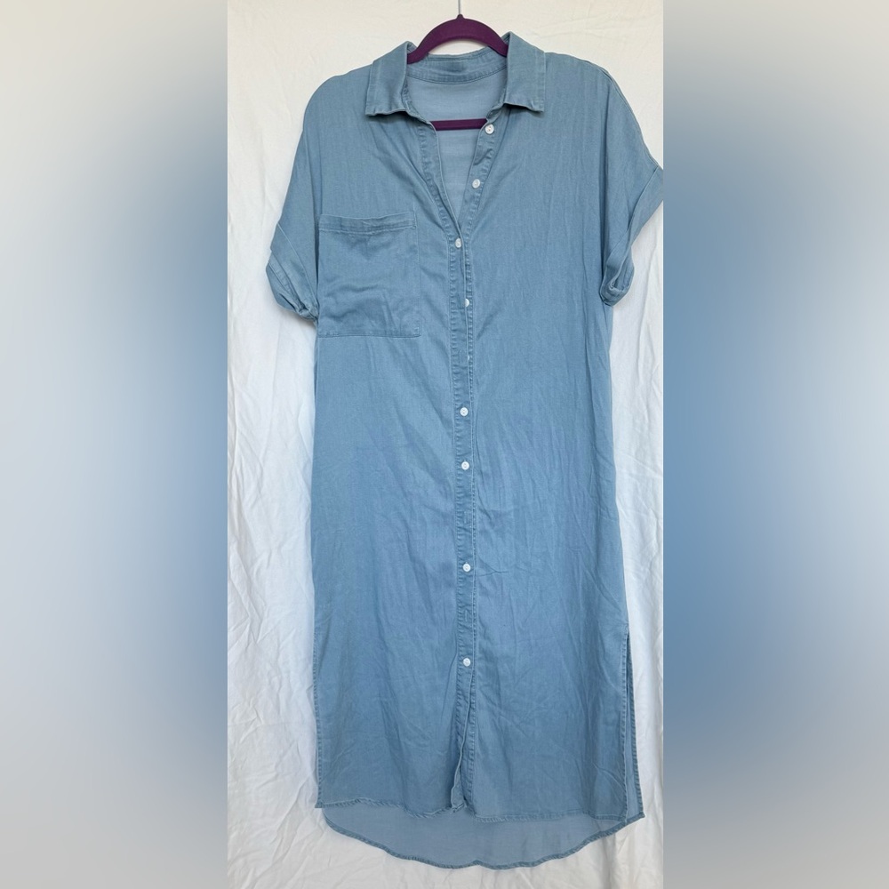 Cupshe Light Blue Button-Down LightDenim Shirt Dress